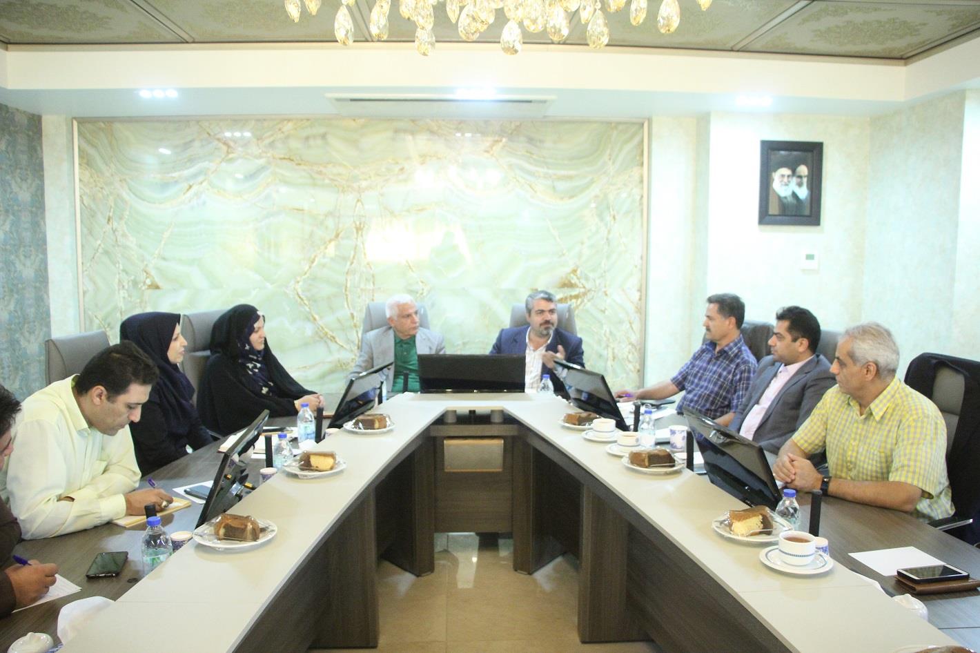 جلسه رایزن بازرگانی ایران در عراق با اتاق اصفهان